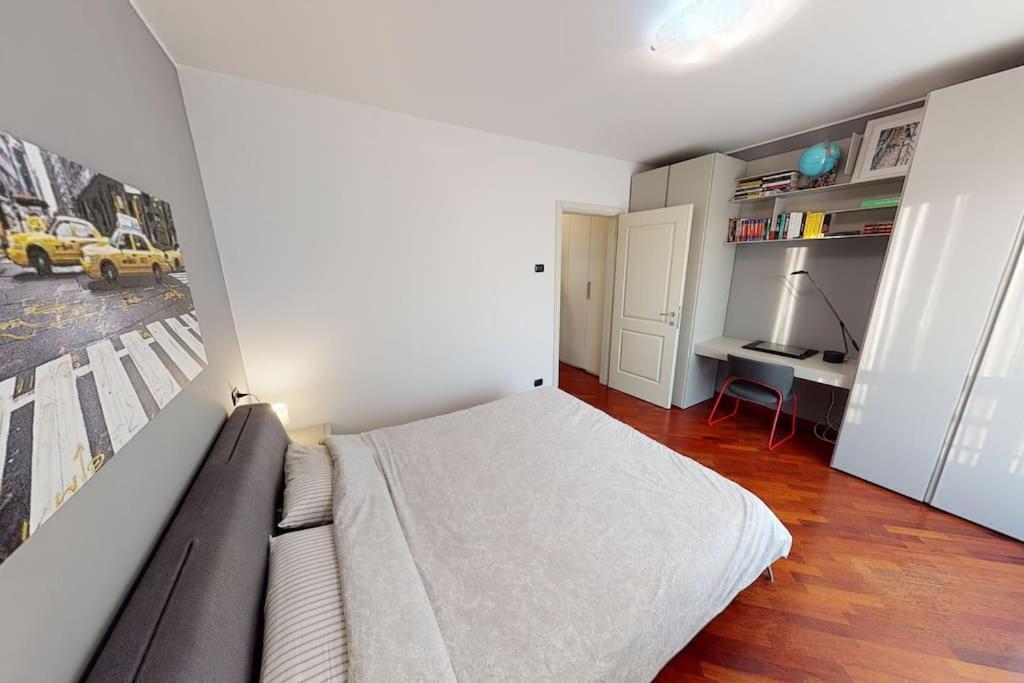 Apartment+Garage Near Novegro Exhibition/Linate เซกราเต ภายนอก รูปภาพ