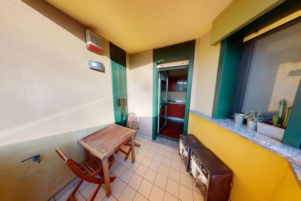 Apartment+Garage Near Novegro Exhibition/Linate เซกราเต ภายนอก รูปภาพ