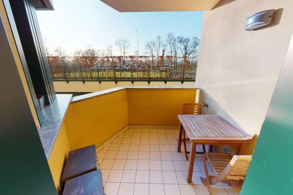 Apartment+Garage Near Novegro Exhibition/Linate เซกราเต ภายนอก รูปภาพ